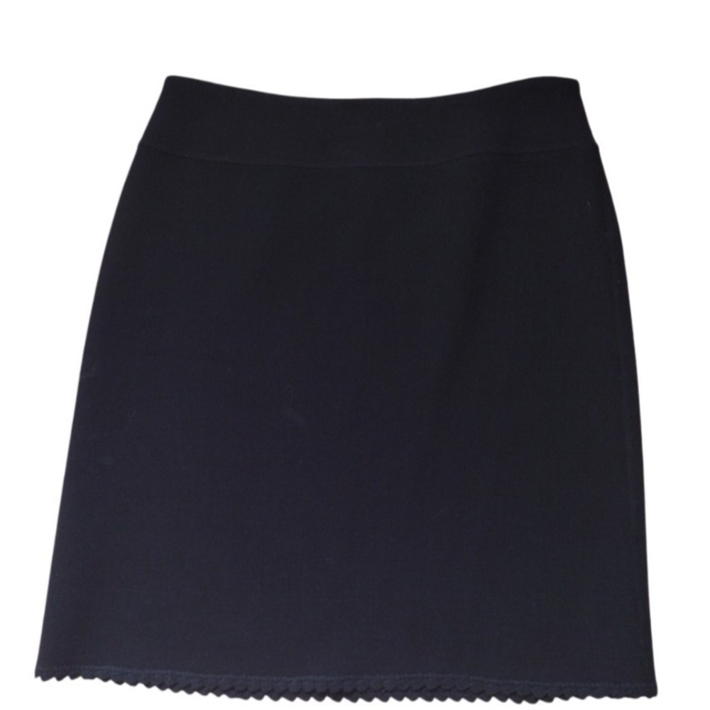 Max Studio Skirt Woman's 6 Black Special Edition Crochet Hem Office Career